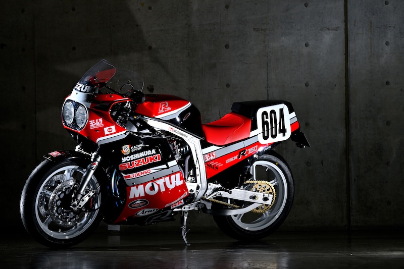 1240万超えで落札された伝説のヨシムラ「GSX-R750 604号車」復刻版、謎